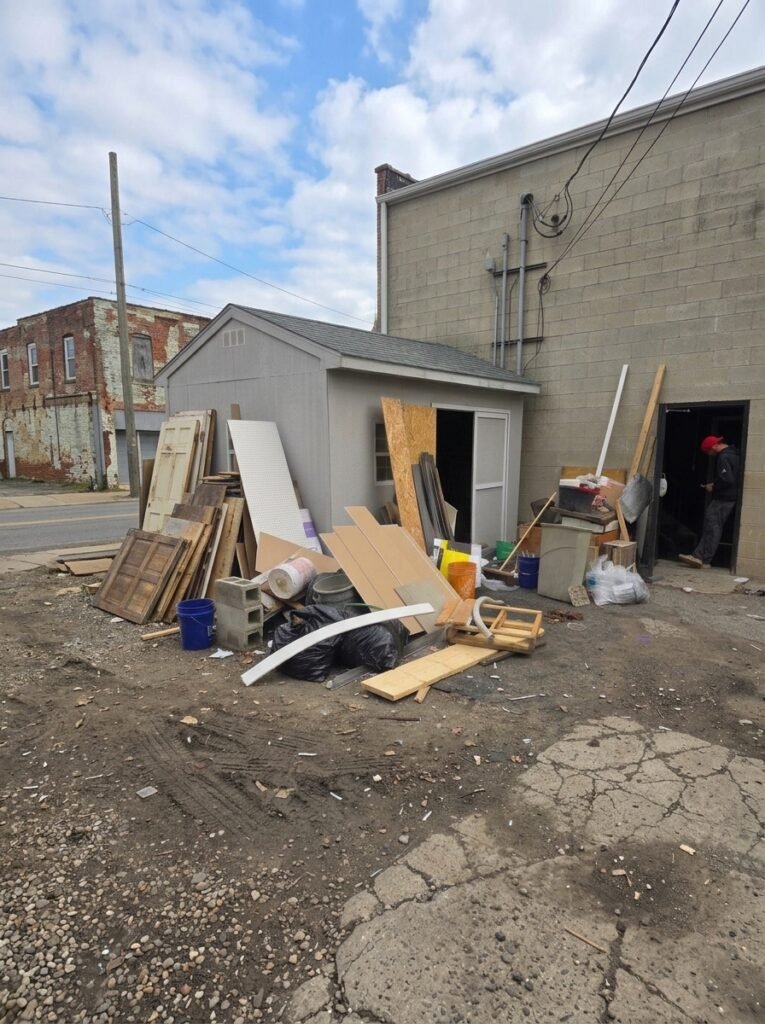 Cleanout Services in Aurora