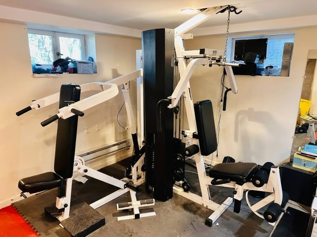 exercise-equipment-removal-services_before