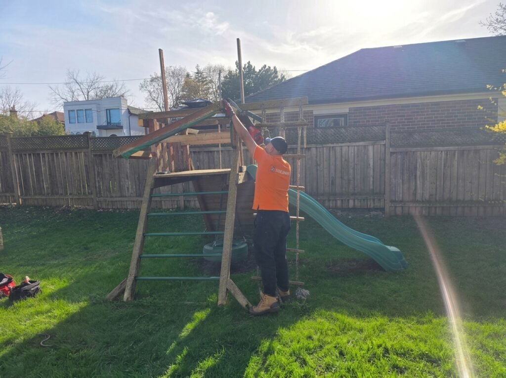 playset-demolition-removal-services