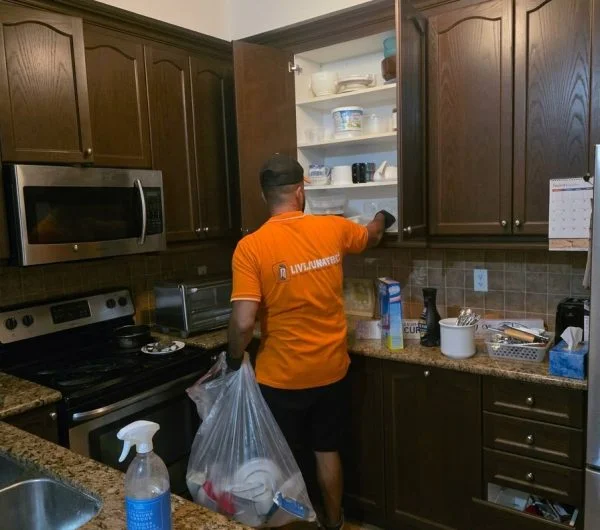 Storage Unit Cleanout Services in Whitchurch-Stouffville
