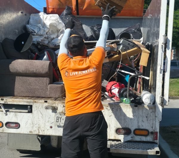 Business Cleanout Services in Newmarket from Live Junk Free