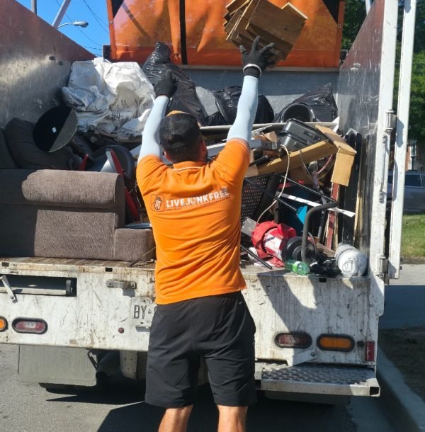 Business Cleanout Services in Port Perry from Live Junk Free