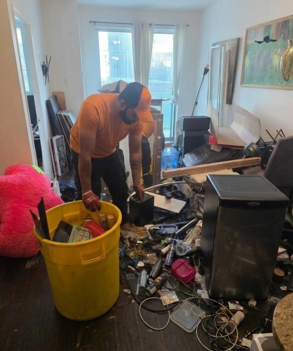 Hoarding Cleanouts in Markham from Live Junk Free
